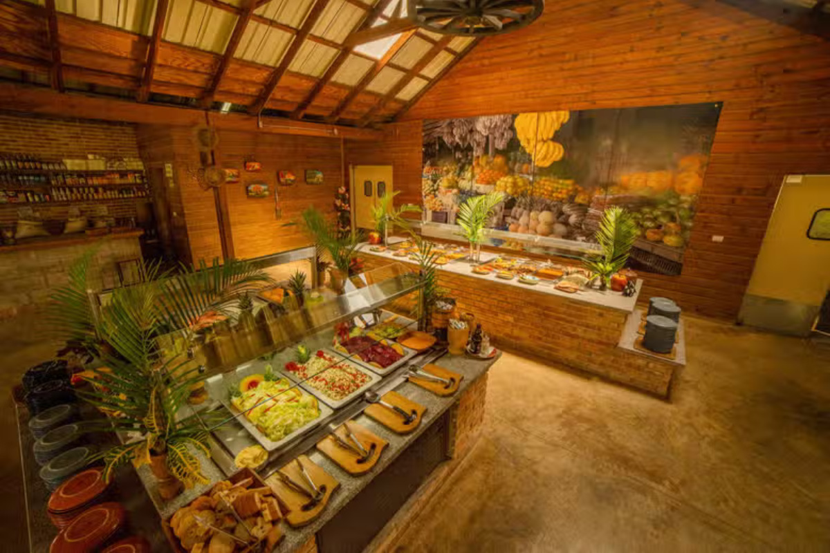Buffet in Punta Cana, at La Hacienda Park featuring the best of Dominican gastronomy