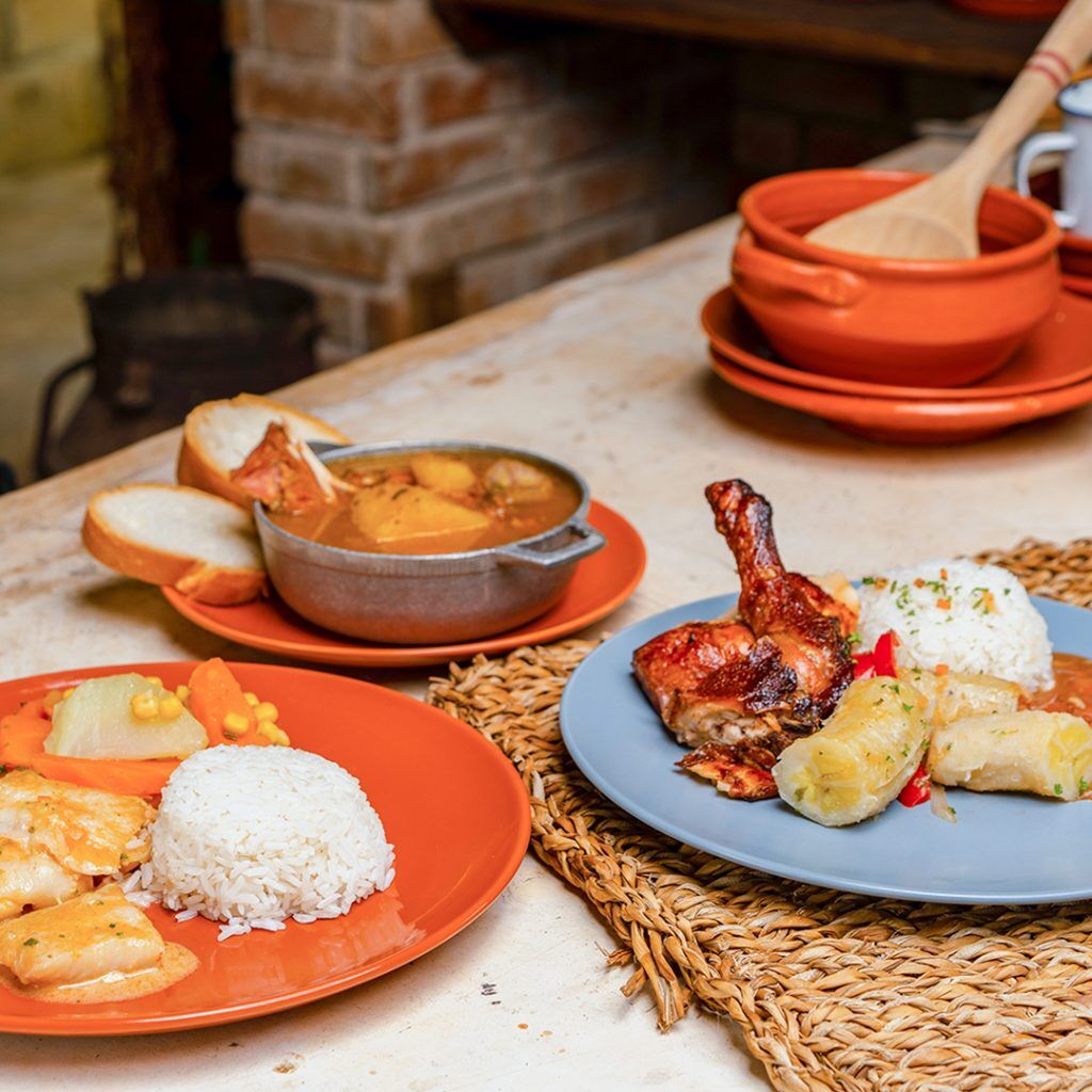 La Hacienda Park dominican buffet